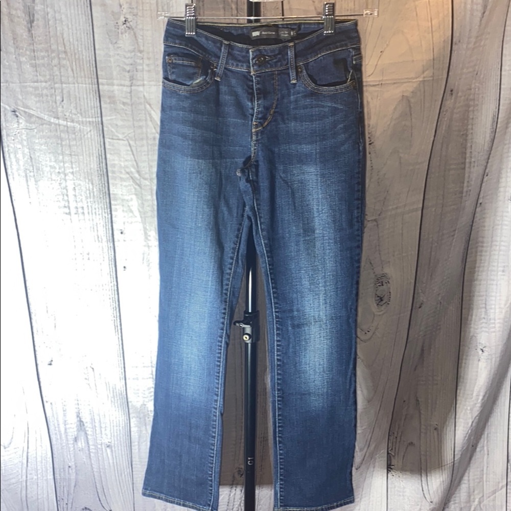 Levi’s Classic Blue Women's Jeans